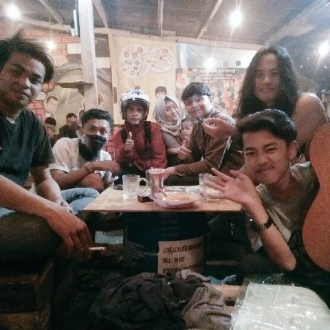 MARSELJABRIG's tweet photo. Surabi gelo warung capruk urang majalaya merapattttt https://t.co/uKrkazK01s
