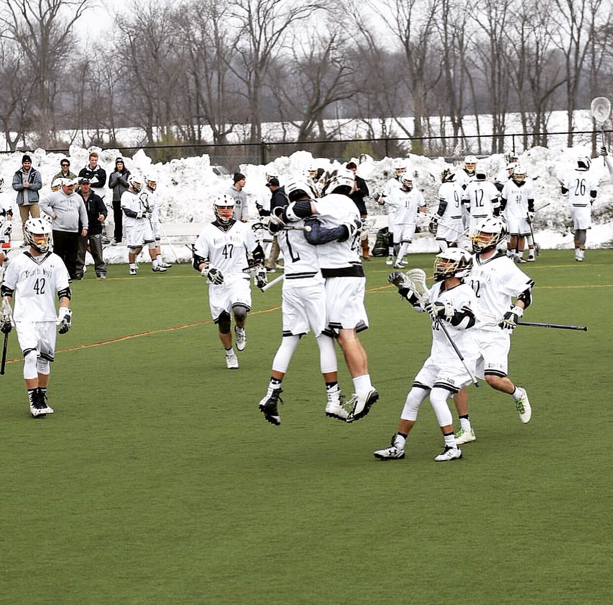 LAST HOME GAME‼️COME OUT TO CHEER FOR OUR MENS LACROSSE TEAM! They'll be playing against Saint Joseph at 3:00pm! LETS GO MOUNT!