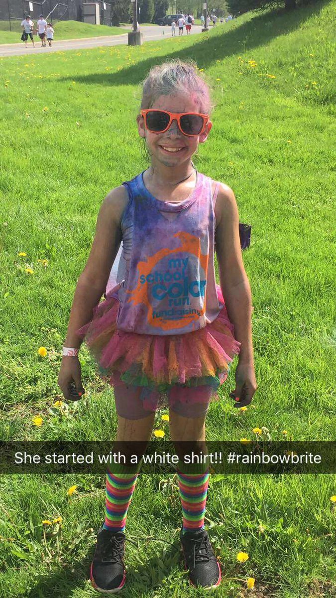 Flinttradesx_'s tweet image. This future laxer started out with a white t-shirt 😂😜😁@San3man #rainbowbrite #colorrun2017