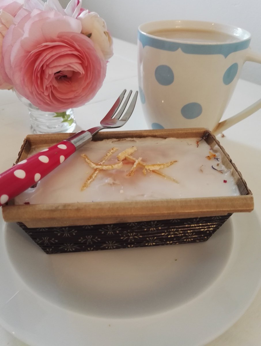 CchurchSocial's tweet photo. We're enjoying this tasty #cake from @RSucrees1859. Find them at  @atelier_dorset tomorrow &amp; #bankholiday Monday #shoplocal https://t.co/G8gwhrk4n7