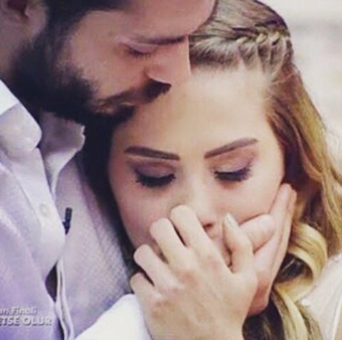tugcemre11's tweet photo. canlarım haydin durmah yoh BahardaAşkın AdıTuğEm https://t.co/rEi6jWjxjy