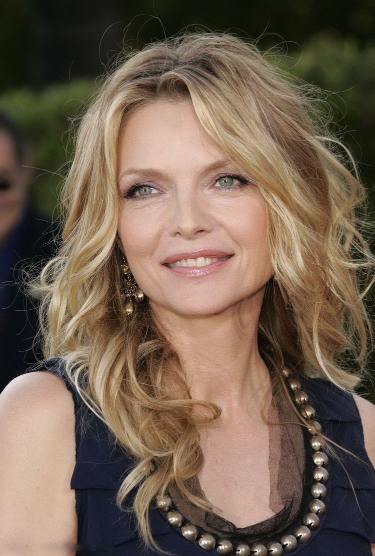 Happy birthday Michelle Pfeiffer! 