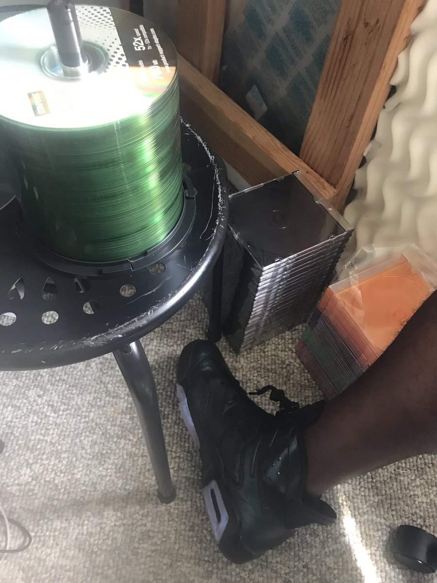 wayneperryca's tweet image. Hustle hard it will all pay off 💪🏾💪🏾💪🏾💉🎼🎤🎧🔥🔥🔥