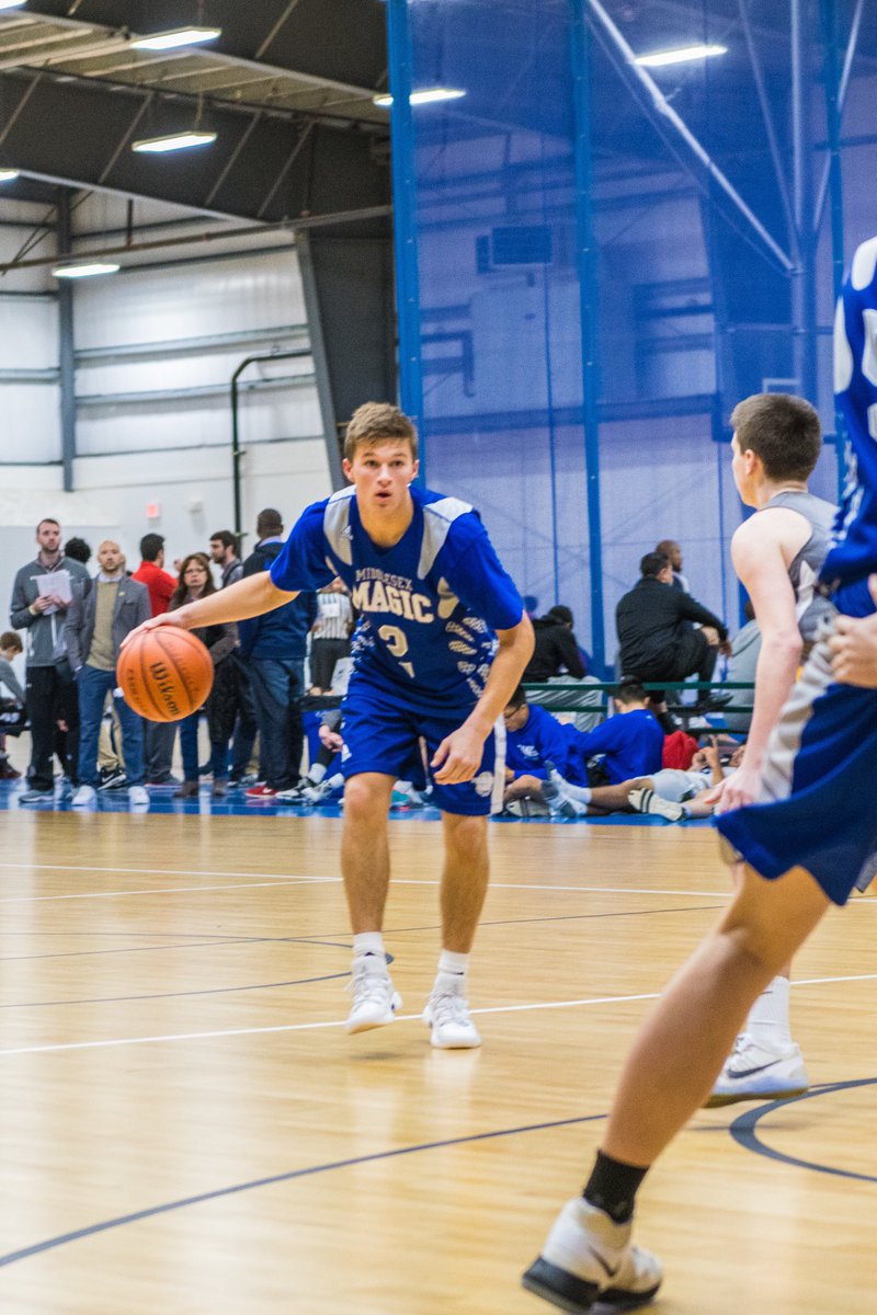MiddlesexMagic's tweet photo. Liam Regan 15pts and Spencer Aronson 14pts lead 16u Crotty to win @TheHoopGroup over strong TNBA Ohio. #MagicFamily #PittJamFest https://t.co/05KAHDO5ld