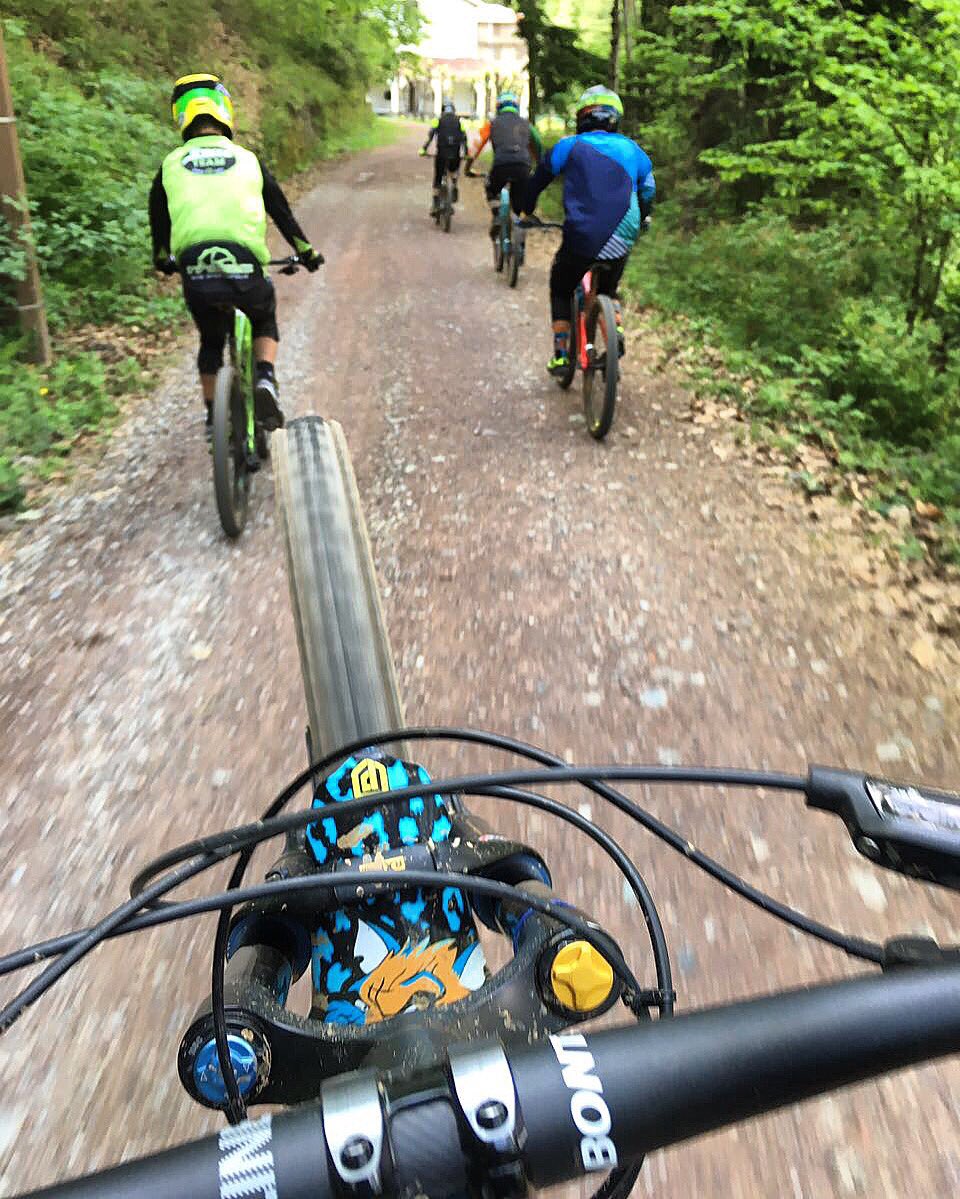 Fun day in #oasizegna  for the last round of #4enduro !!! 🤘
<a href="/dennylupato/">Denny Lupato</a>