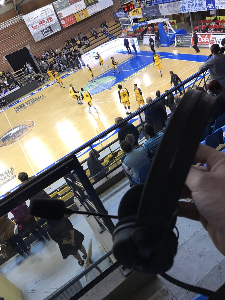 Anthovasseur's tweet image. Au commentaire de @SOM_Boulogne vs @BoulazacBasketD sur @TransatFM !