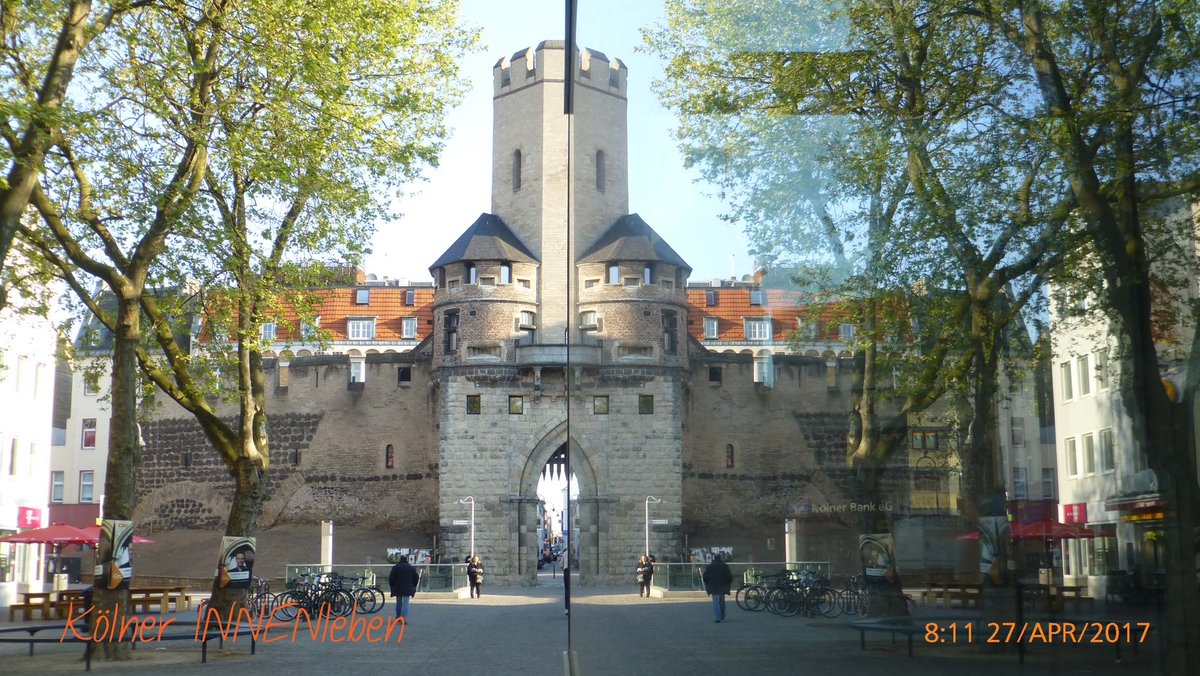 Soyuz Severinus - grundsolide und allgegenwärtig in der Kölner Südstadt 🚀
#365koeln #schönergehtskaum #thisiscologne <a href="/Astro_Alex/">Alexander Gerst</a>