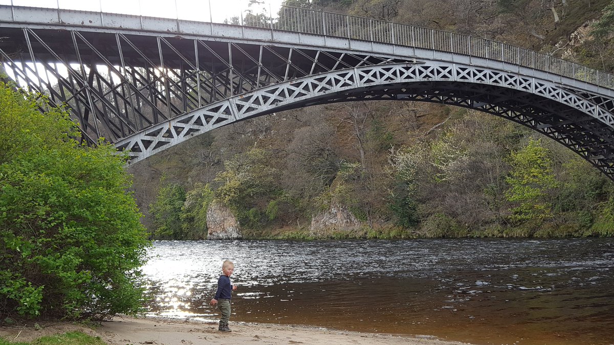 Dramming under the bridge #craigellachie #thomastelford #davebroom #whiskywriter #spiritofspeyside #Dram17