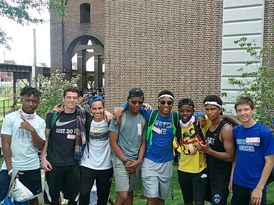 Another great day <a href="/pennrelays/">Penn Relays</a>, big thank you to @NBC_Athletics @nbcsuper <a href="/slopez64/">Sally Lopez</a>