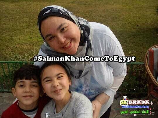 ArabicSKBrada's tweet photo. #SalmanKhanComeToEgypt
Love from #Egypt 💜 https://t.co/jfIh9PmTkH
