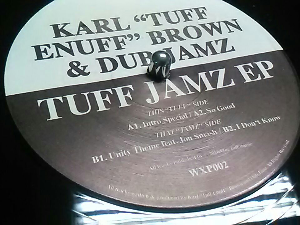 I__Bob's tweet image. Rolling live now over on @raidionalife 106.4fm..lots of new music to get threw. Stream here raidionalife.ie/ga/