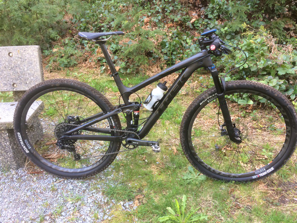 Stealth new Top Fuel 9.8. Looking forward to racing this XC machine this weekend. Thanks <a href="/TrekBikes/">Trek Bicycle</a> <a href="/capswestwood/">Caps Westwood Cycle</a>