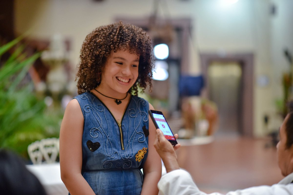 Lorena Ledezma (LedezMtz) Twitter