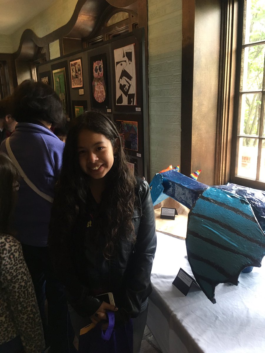 dustyartroom's tweet photo. So proud of my artists displayed at the #WSCAE art expo today! @HesterJrHigh @KrystleKozin @mwcastaneda @GTrottr https://t.co/7Px3NPu4Ga