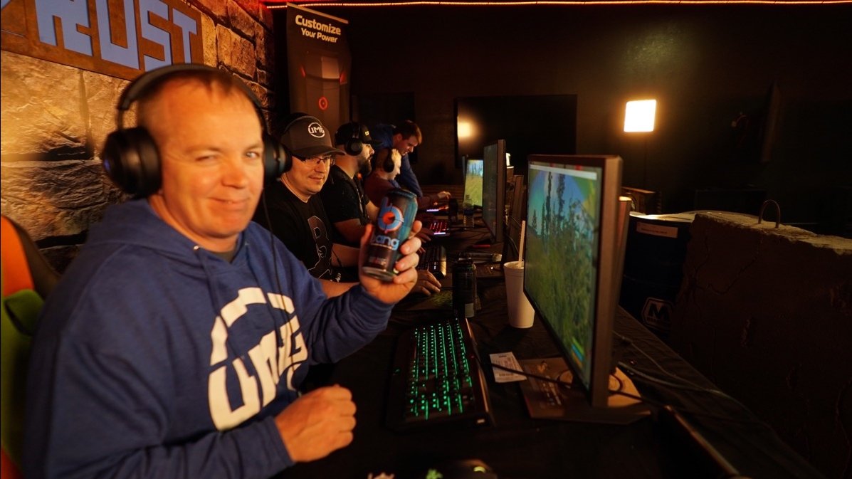 rustcompetitive's tweet image. We are back, refueled and ready to go with @BANGenergy at #RustFest 

twitch.tv/UMGEvents