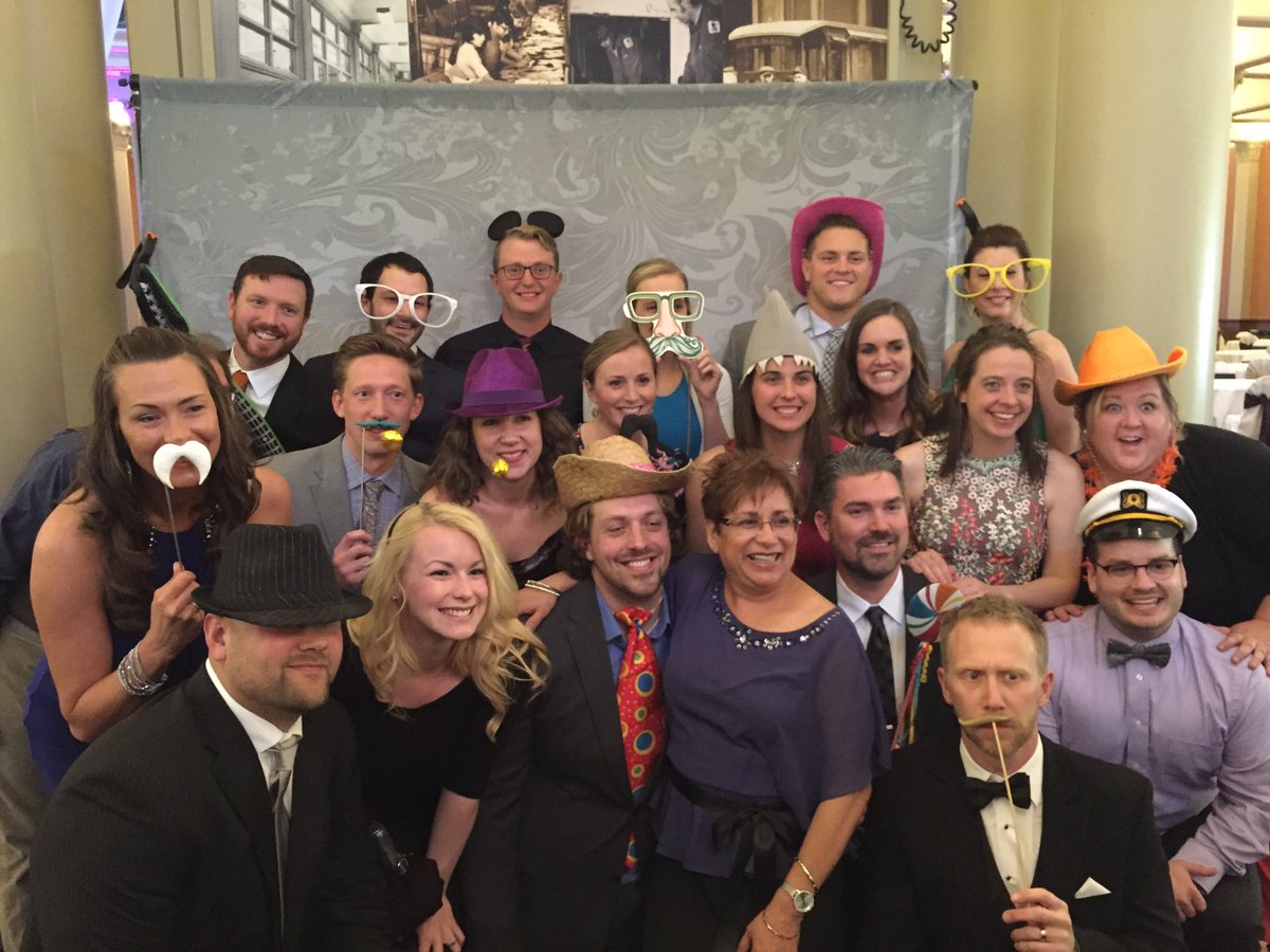 MGSHPrincipal's tweet image. It's getting real. The @MapleGroveSrHS staff is ready for Prom! #ANightOfAThousandLights