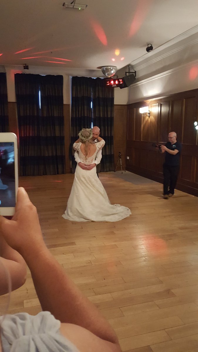 jonnybown86's tweet photo. Belting day yesterday. Probs gets said more than it should but you couldn't meet a nicer couple/family. #TheHooks 💛 https://t.co/Gpi5LEg27u