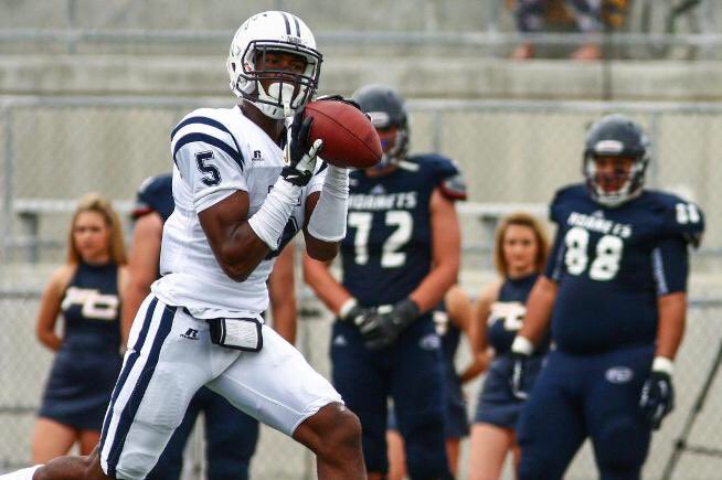 CerritosFB's tweet image. Congrats to Former Falcon @CerritosFB @Domo_inthecut for signing with @nyjets #FalconUp