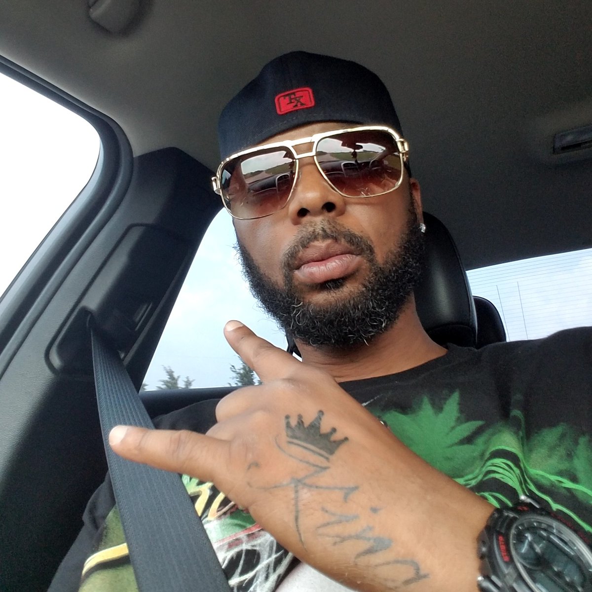 Tricky798G's tweet image. Living Life