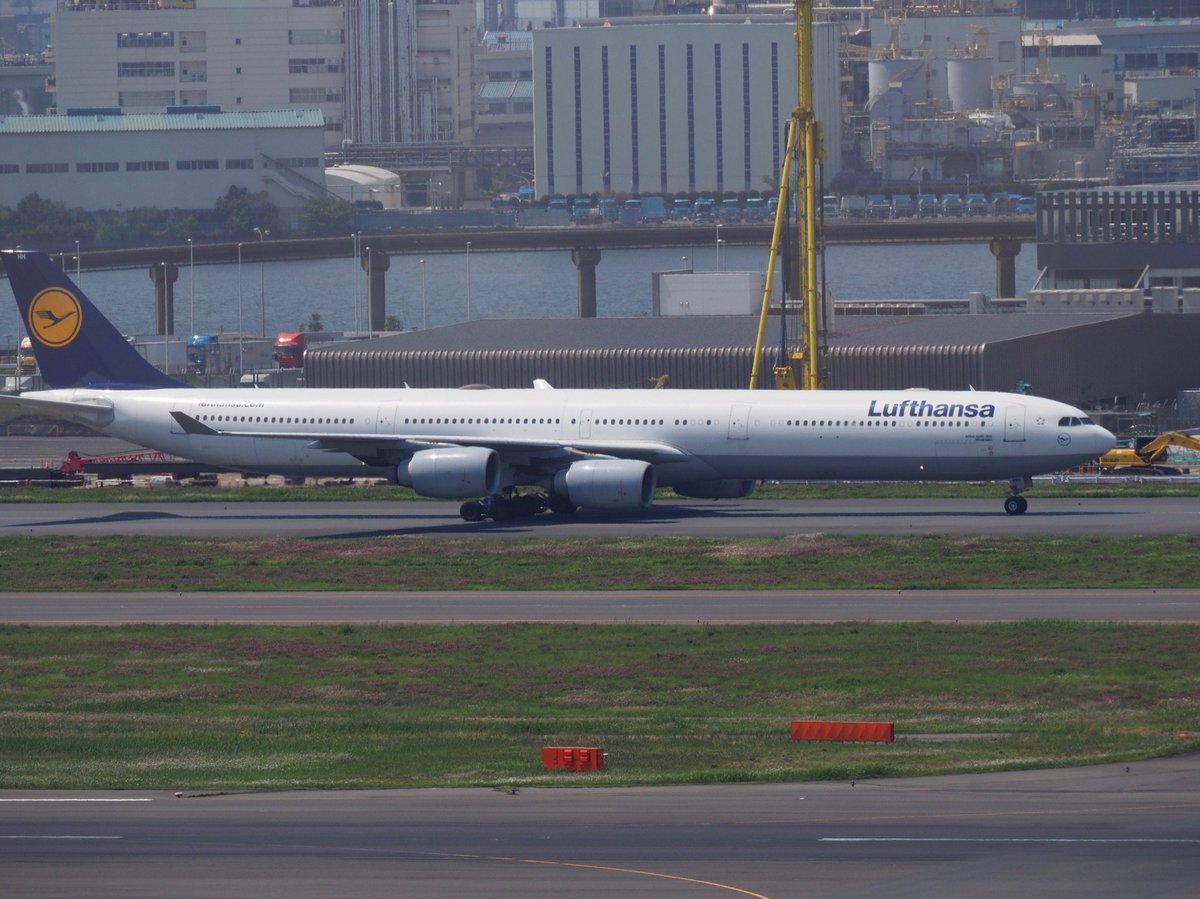 Hiroshi Tomie ルフトハンザ航空 Lh714 D Aihh A340 642 Muc Hnd 第1ターミナル 羽田空港 機体が長い 飛行機 ルフトハンザ航空 A346 Hiroshi Tomie ルフトハンザ航空 Lh714 D Aihh A340 642 Muc Hnd 第1ターミナル 羽田空港 機体が長い 飛行機 ルフトハンザ航空 A346