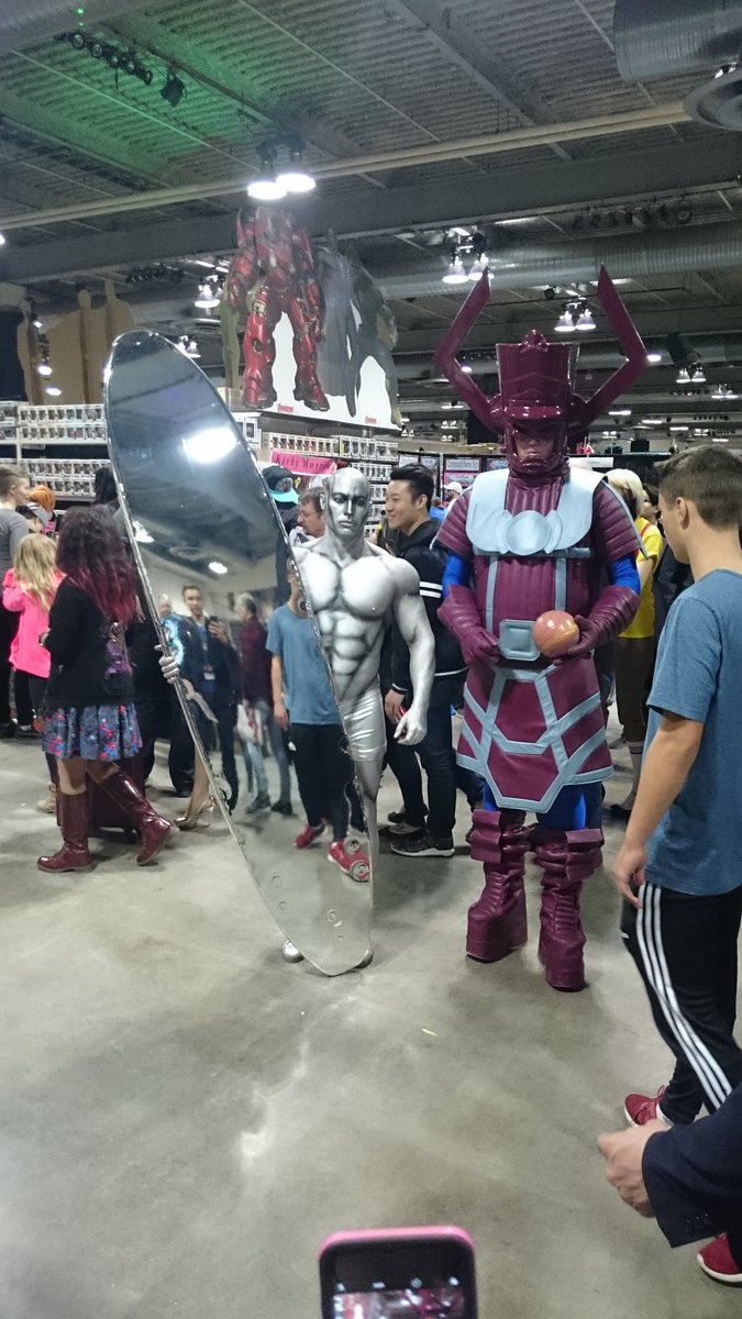 #SilverSurfer and #Galactus at @Calgaryexpo!  I'm still in awe of the work put into these costumes! #MadSkills #LoveAndDedication #geek