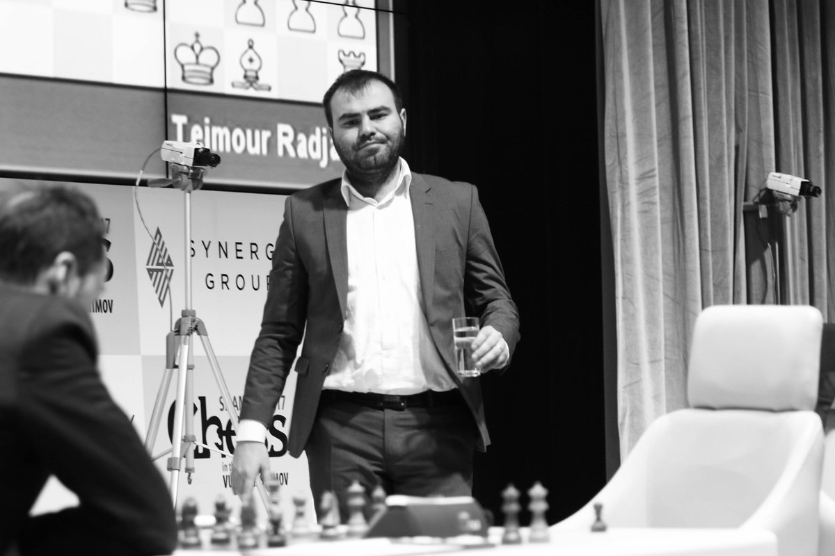 ruchess_ru's tweet image. Решающий тур Мемориала Вугара Гашимова. Фотографии Этери Кублашвили #shamkirchess2017