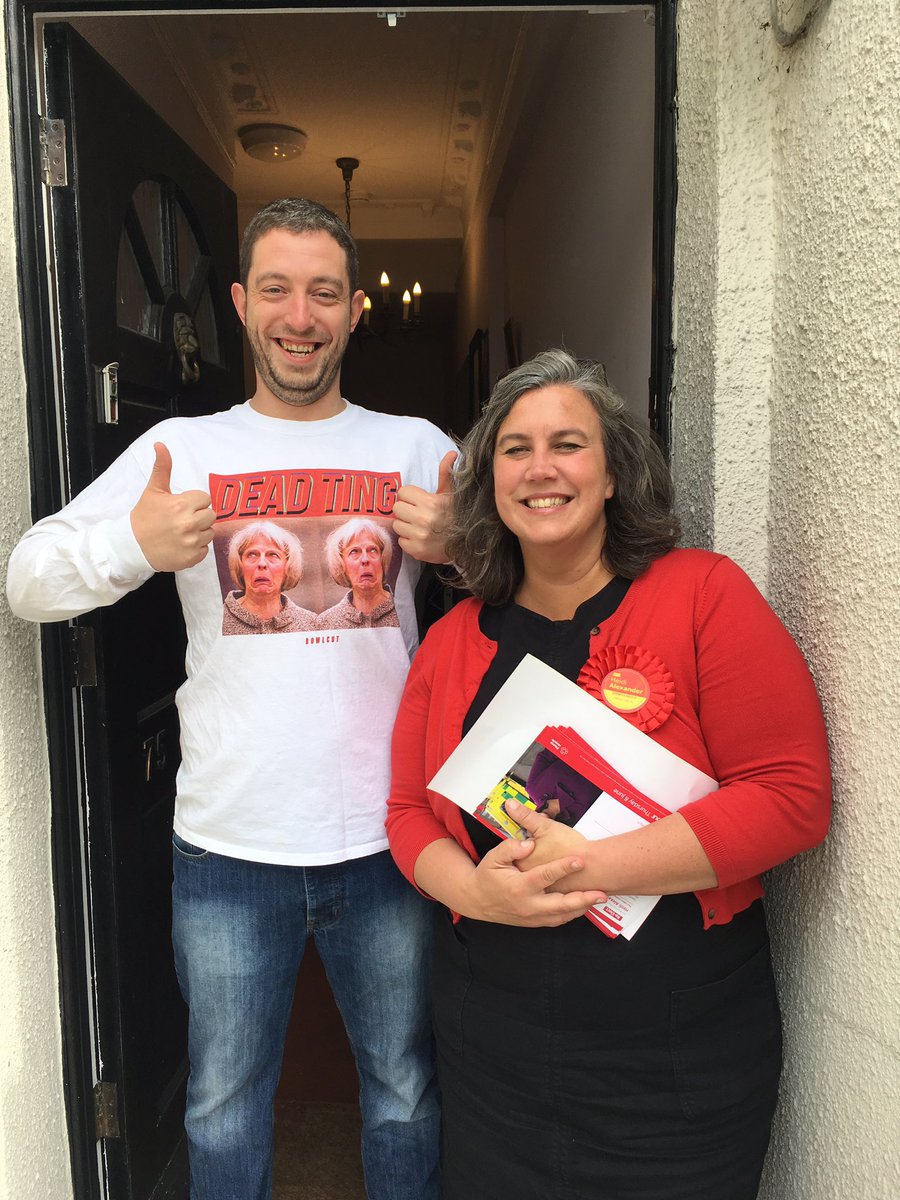 Heidi Alexander MP (@heidi_labour) on Twitter photo Amazing - knocked on a door in Lewisham this morning and was greeted by <a href="/MrLean/">mr.lean</a> and his T-Shirt! Amazing - knocked on a door in Lewisham this morning and was greeted by <a href="/MrLean/">mr.lean</a> and his T-Shirt!