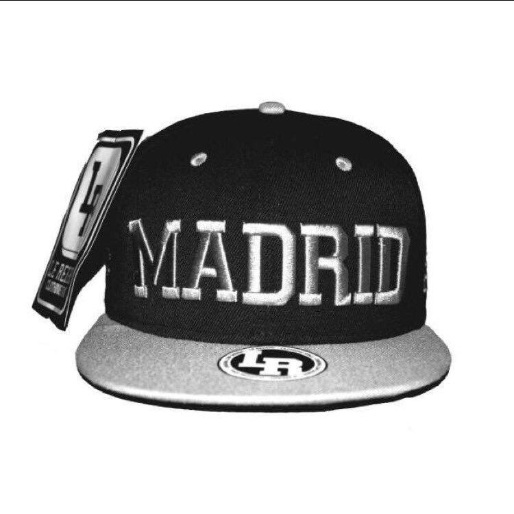 ULTIMAS HORAS!!
SORTEO 10 PRENDAS!!
Esta noche a las 00:00 publicamos ganador!! Gracias a todos!!
RT PARA PARTICIPAR!!