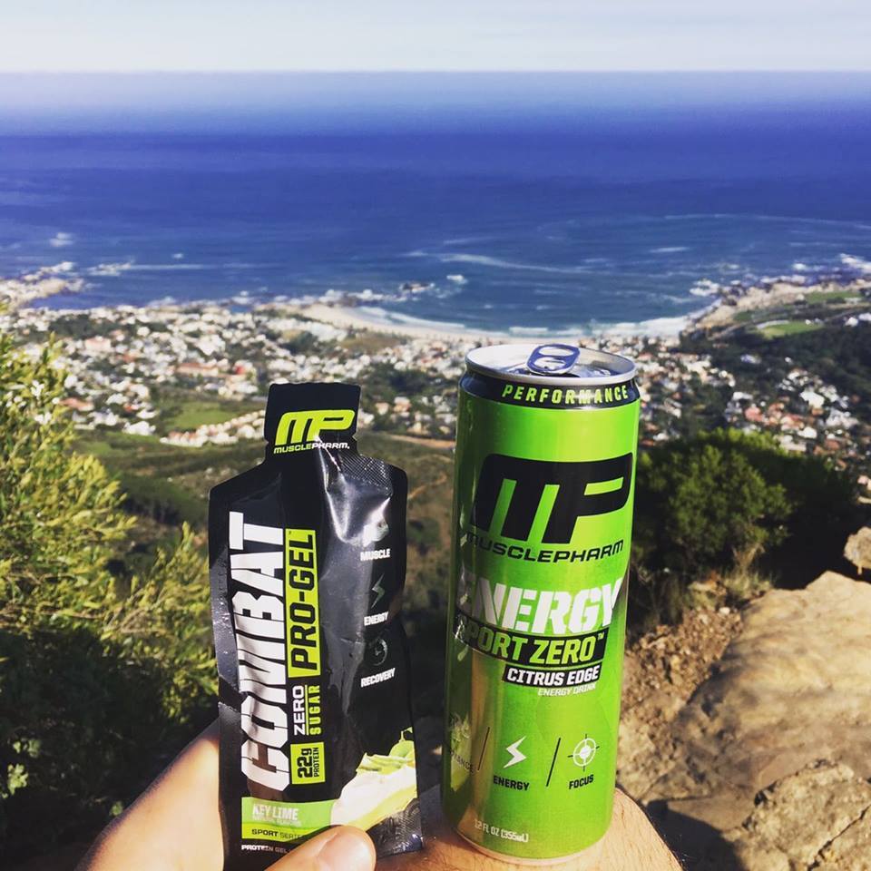 Getting in some well-needed fresh air ✔ 
Stock up on this perfect pair here: goo.gl/AIk5k7