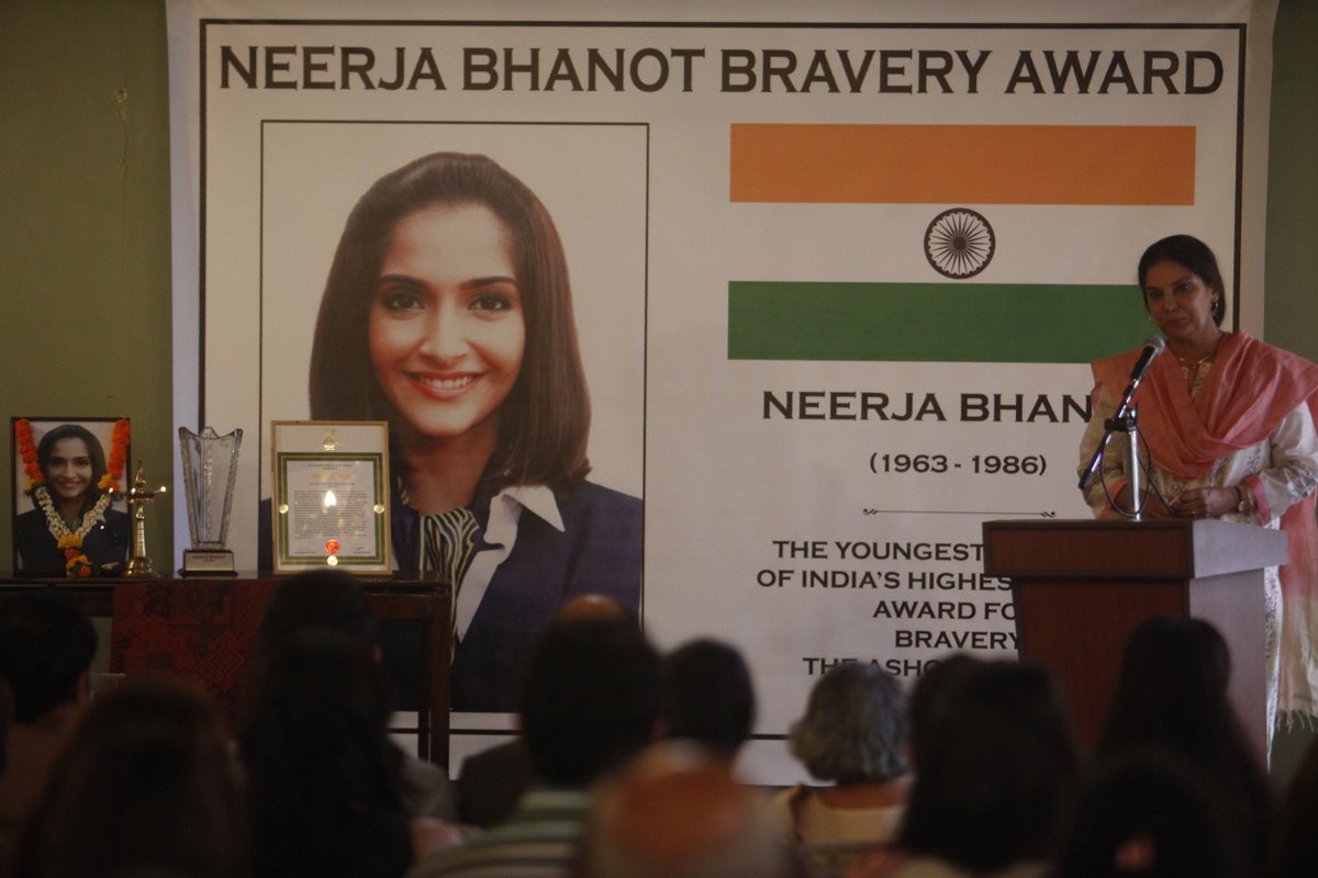 DFF India (@dff_india) on Twitter photo #64thNationalFilmAwards
<a href="/MIB_India/">Ministry of Information and Broadcasting</a> <a href="/Ra_THORe/">Col Rajyavardhan Rathore</a> <a href="/MVenkaiahNaidu/">M Venkaiah Naidu</a> <a href="/PIB_India/">PIB India</a>
Best Hindi Film : Neerja <a href="/sonamakapoor/">Sonam K Ahuja</a> <a href="/FoxStarIndia/">FoxStar India</a> <a href="/atulkasbekar/">atul kasbekar</a> #64thNationalFilmAwards
<a href="/MIB_India/">Ministry of Information and Broadcasting</a> <a href="/Ra_THORe/">Col Rajyavardhan Rathore</a> <a href="/MVenkaiahNaidu/">M Venkaiah Naidu</a> <a href="/PIB_India/">PIB India</a>
Best Hindi Film : Neerja <a href="/sonamakapoor/">Sonam K Ahuja</a> <a href="/FoxStarIndia/">FoxStar India</a> <a href="/atulkasbekar/">atul kasbekar</a>