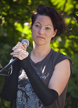 30 April 1976: Dresden Dolls singer Amanda Palmer born, New York, USA. Happy Birthday!
 