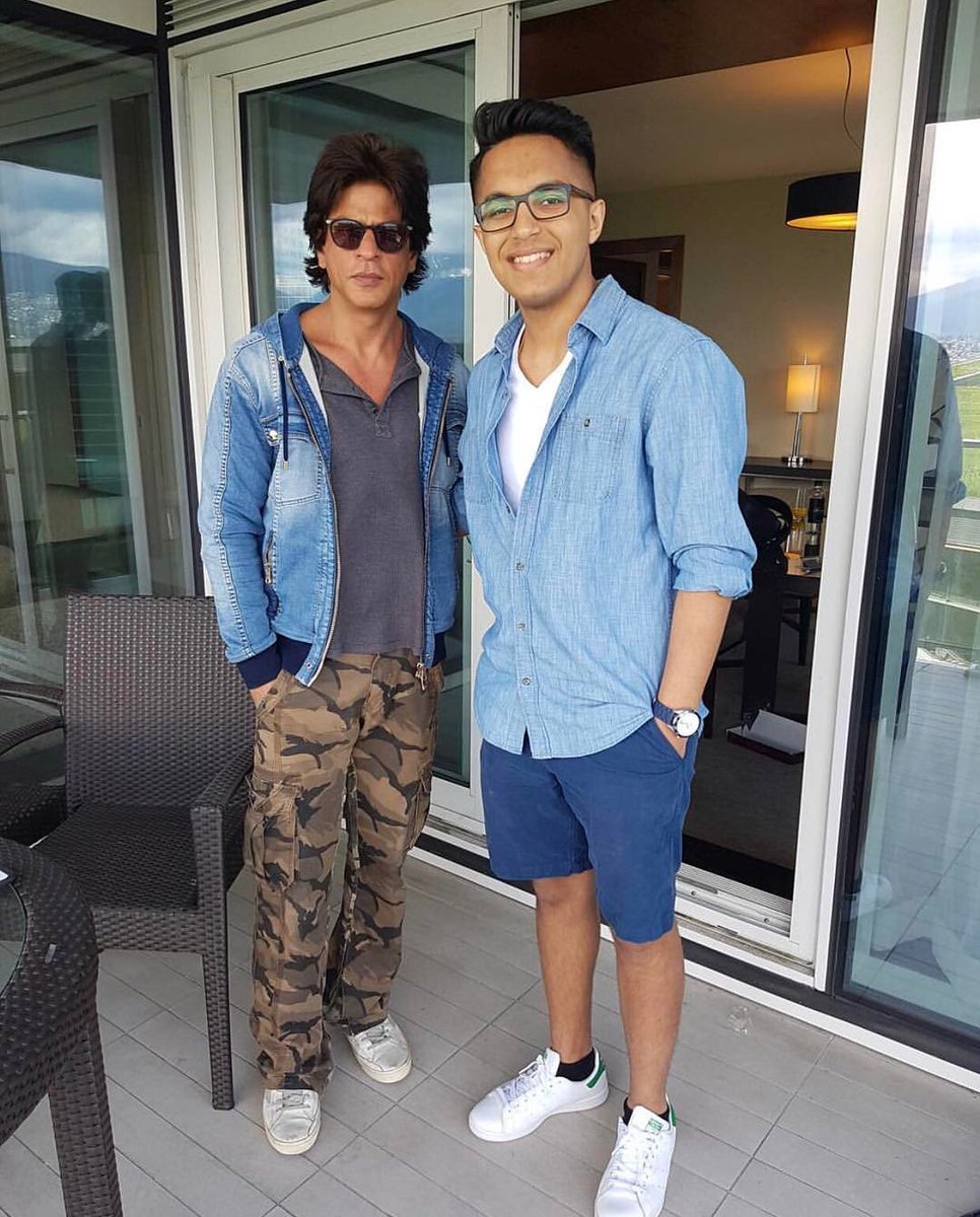 Shahrukh Summer Discussion Post: Which is Our Favorite Real Life Outfit? |  dontcallitbollywood