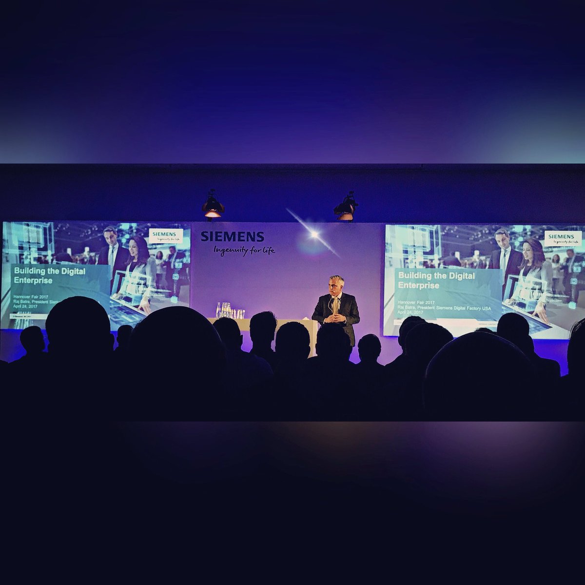 phdtechsolution's tweet image. Thank you to our wonderful hosts @siemensindustry at #hm17...The #digitalenterprise is changing #manufacturing... message us to learn more
