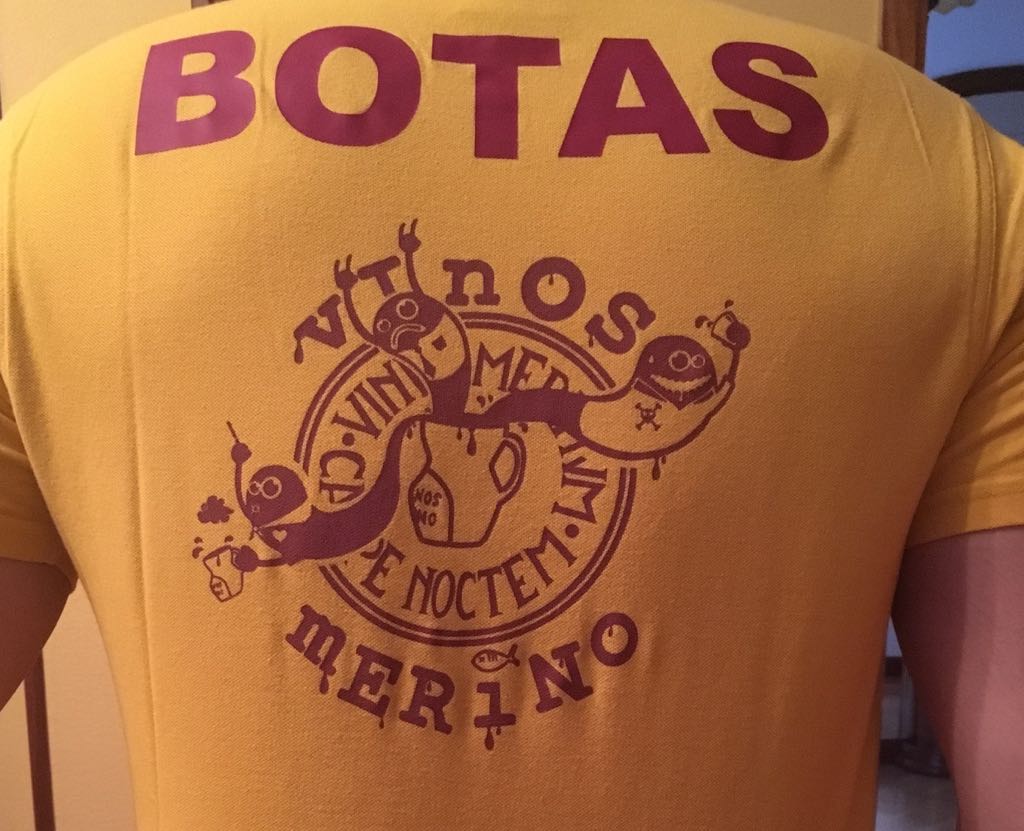 Hoy con tu camiseta del Merino te invitamos a un chupito! No dejes de venir! A partir de las 22 con <a href="/MrFuchinin/">E=MétiCo2</a>!