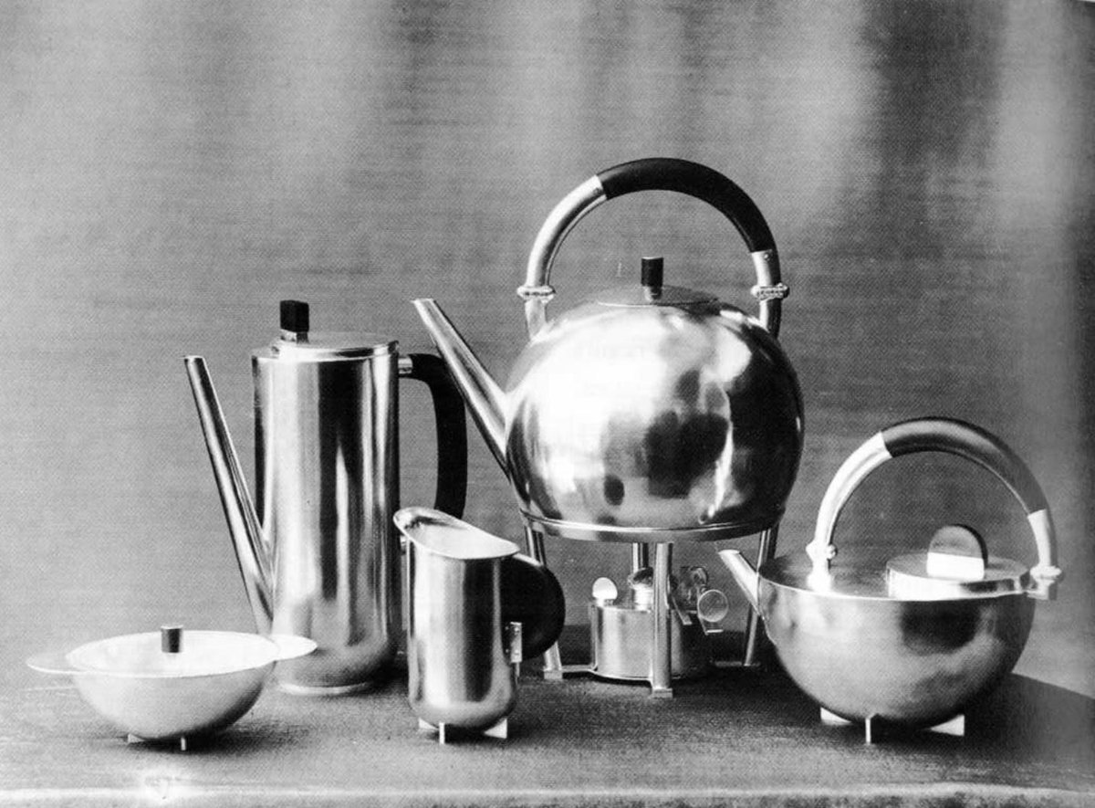 harpersoasis's tweet image. #Coffee &amp;amp; #Tea Set, #design: #MarianneBrandt / #photography: by #LuciaMoholy, 1924. #Bauhaus-Archiv #Berlin #1920s #Weimar