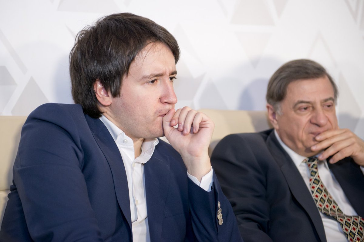 ShamkirChess_17's tweet image. Shamkir Chess 2017 - 9th Round 2nd Press Conference
#ShamkirChess2017 #chess #SynergyGroup #VugarGashimov #ShamkirChess