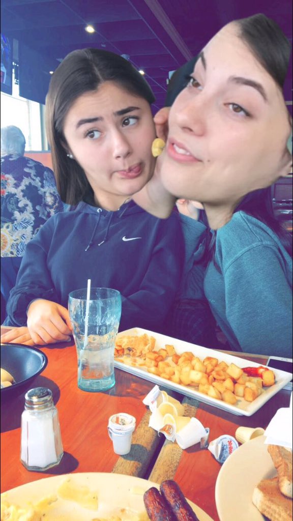 happy bday to the most cringy but also quirky person i know ily and i know you'll have a great day because half of it is spent with me😩💪🏽😍❤️