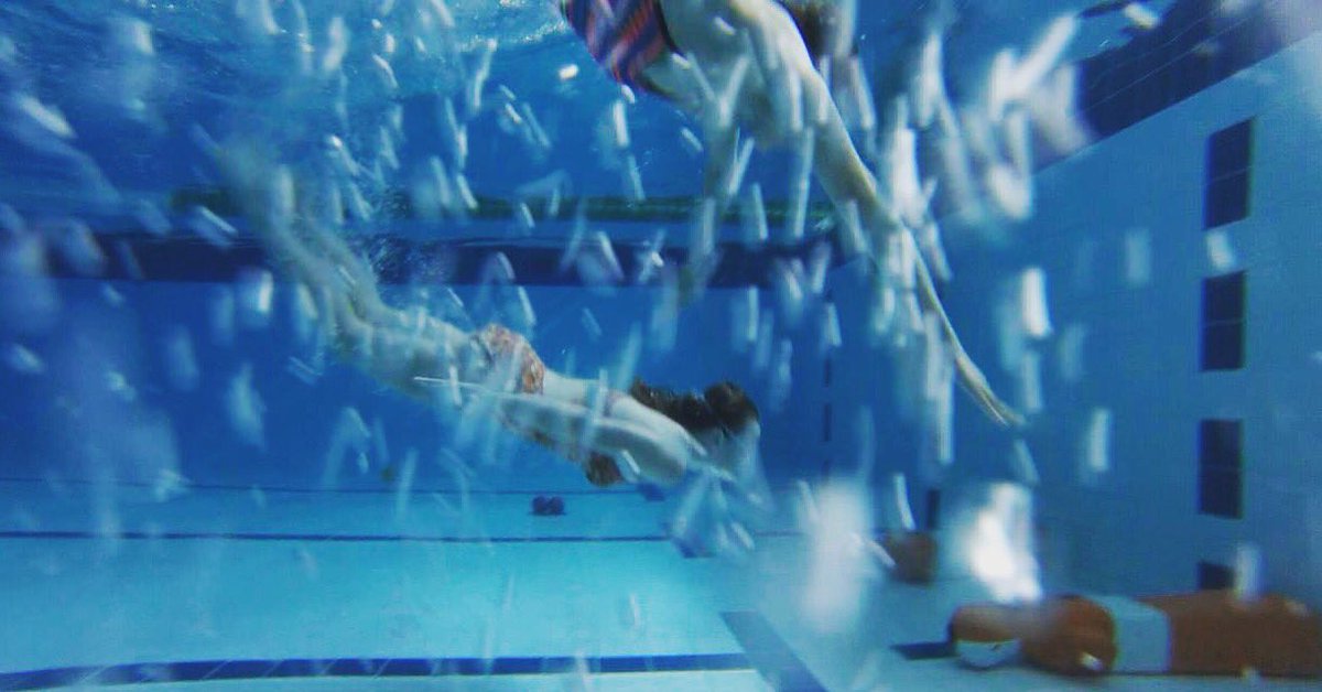 Junior Lifeguard with some of the best swimmers in the country#juniorlifeguard #nickthornsurfcoaching #surfersworld