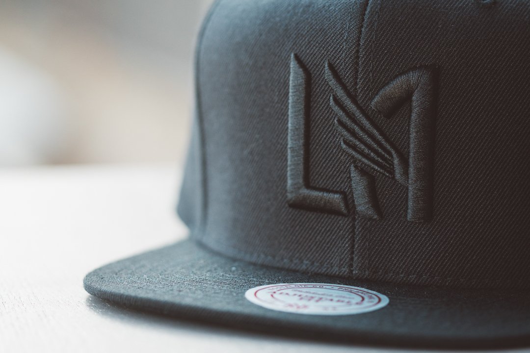 mitchell and ness lafc hat