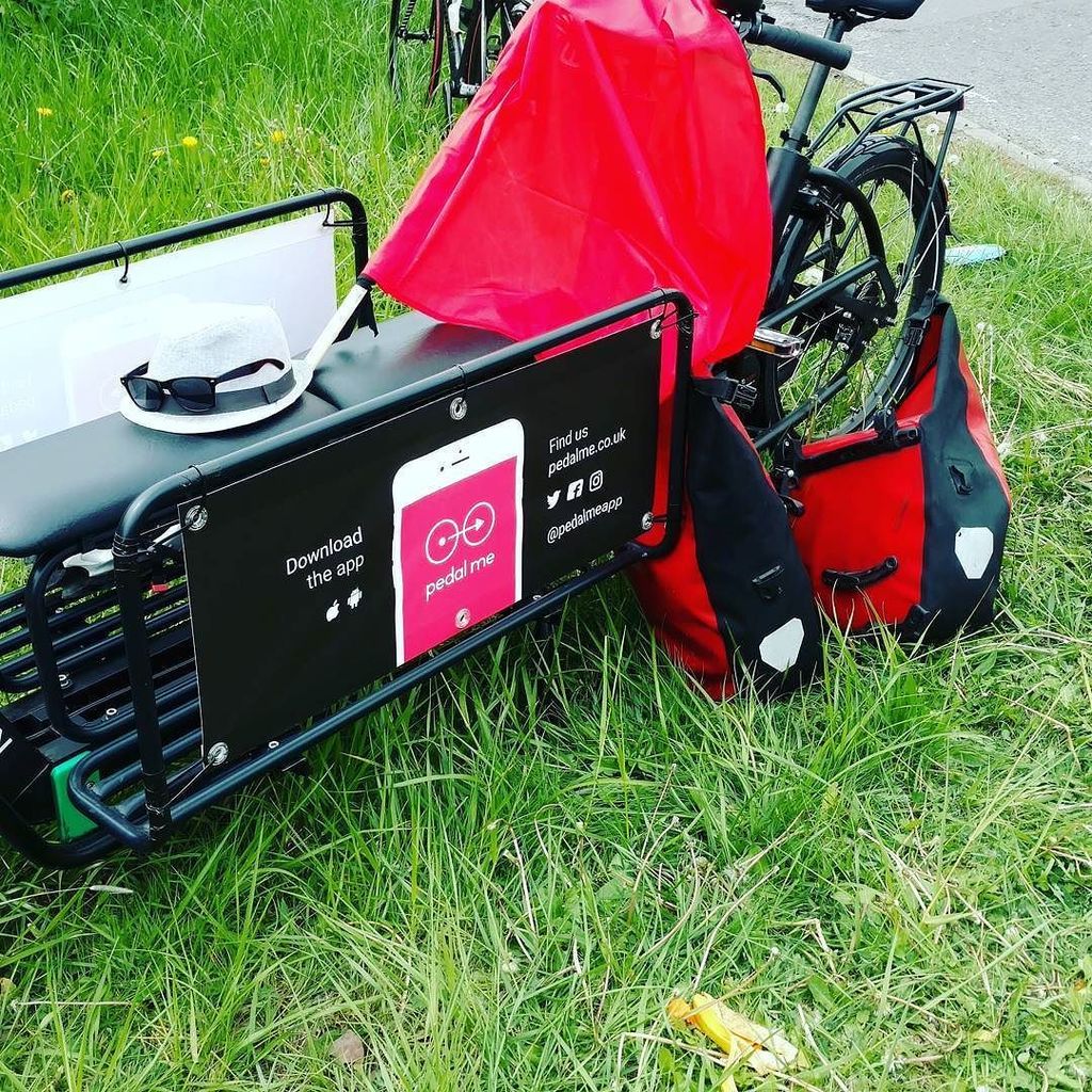 Out doing a spot of light volunteering this morning. We believe in good deeds - shout out if your worthy cause cou… ift.tt/2oYawJx