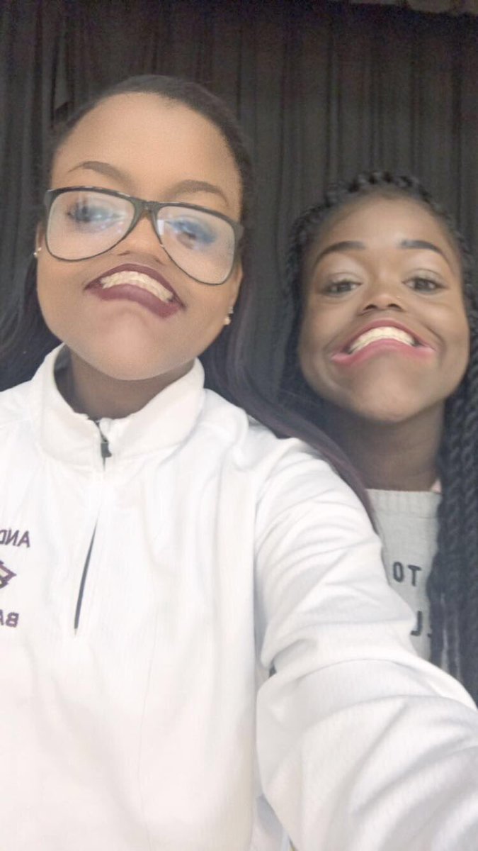 AaliyahDontTrip's tweet photo. praying for you even though I know you'll be strong and fight through it.🙏🏽 bumps and bruises never hurt, I love you sm ❤️ glad you're ok. https://t.co/lbRWGUsG50