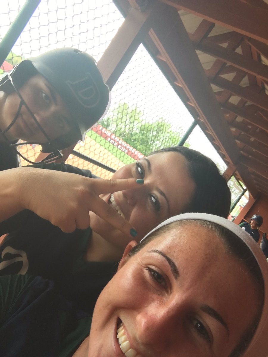 Drew Softball tweet media