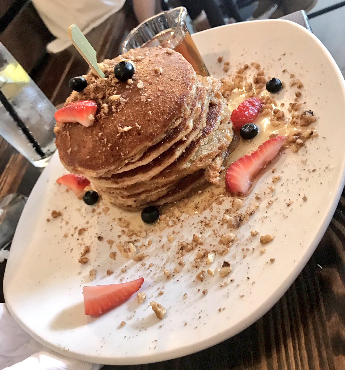 JonHartig's tweet photo. Baklava #Pancakes @OveliaPsistaria for a #Greek spin on #brunch. #Yum! #Astoria #SweetTreat #nomnom #foodporn @YelpQueens @weheartastoria https://t.co/wabUcPzOCv