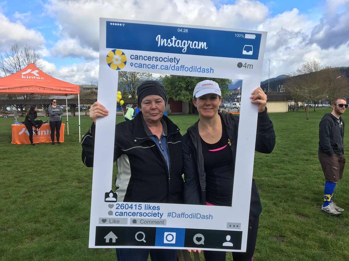 Thx everyone who supported me for the #daffodildash today!! $2,400 raised for cancer research 🤗❤️🌼🏃‍♀️<a href="/cancersociety/">Canadian Cancer Society</a> #fuckcancer🎗