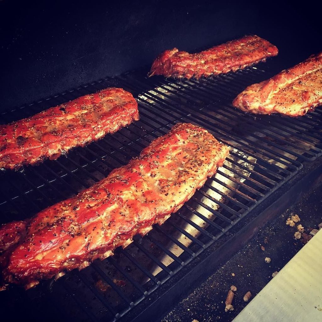 321HOF's tweet image. Sunday is #ribday ift.tt/2pv8ykV