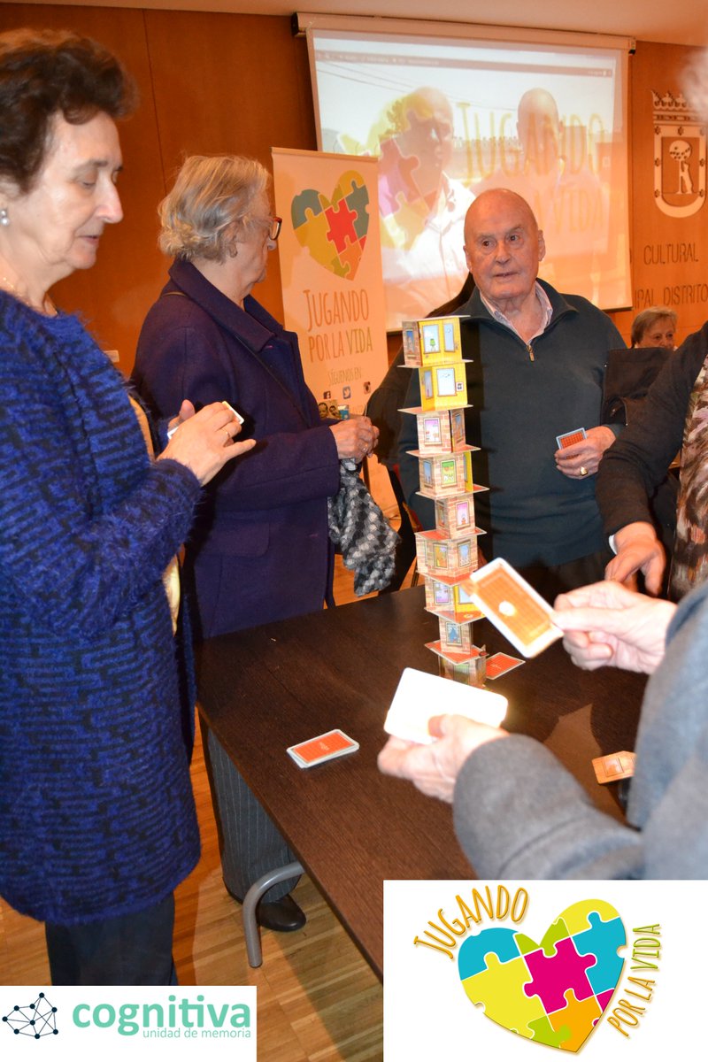 Junto <a href="/CognitivaUM/">CognitivaUM</a> y demostrando que los juegos de mesa también pueden ayudar a las personas mayores. ¡Sigamos asi!