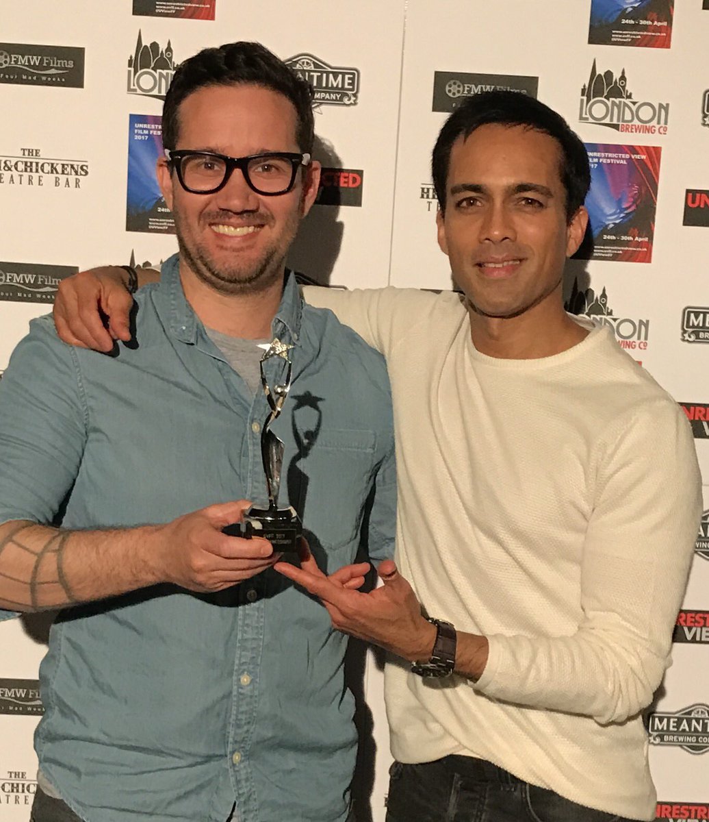 ValmikeR's tweet image. #grateful 4 #bestactor nom tonight for @padlockfilm Both @padlockfilm @mile_end_movie were up for 1 10 awards, we got 2! tx to @UViewFF