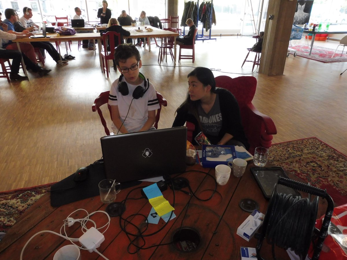 CodeGorillaNL's tweet image. What a weekend! Big thanks to our special guests and jury: the kids! 30-hour education Hackathon is a wrap! #VRcoding #WeCode #CodeGorilla