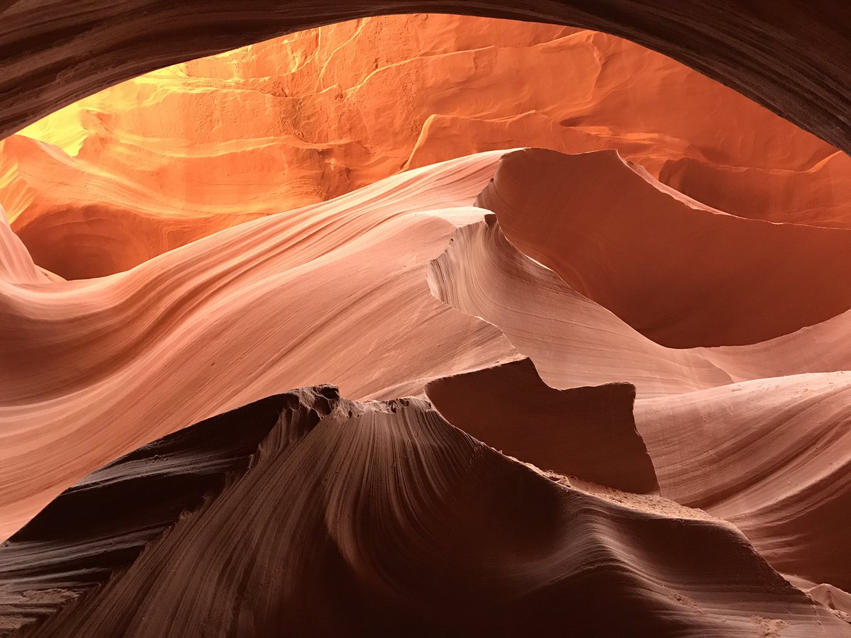 Photography tour at #antelopecanyon #lowerslotcanyon "The Rockies"