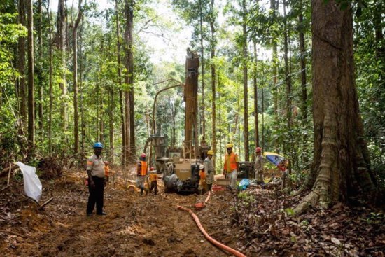 troyresources's tweet photo. Drill program hits new ore-grade targets outside our Guyana gold resource https://t.co/5zBQPTvlIR #ASX #goldmining #Guyana #Ausbiz #mining https://t.co/p4V9qVbc5R